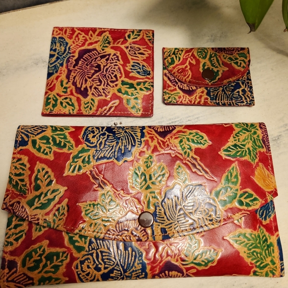 Unique, Beautiful Handmade Sheepskin Leather clutch, Wallet & Coin Purse. - Picture 1 of 9